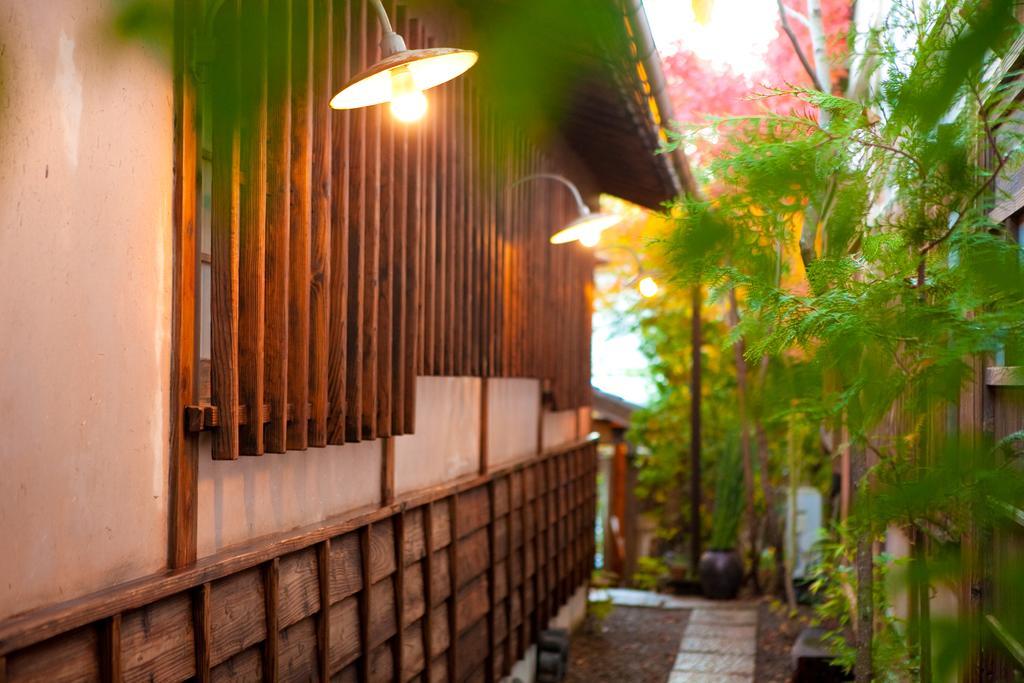 Yufuin Tagasode Hotell Exteriör bild